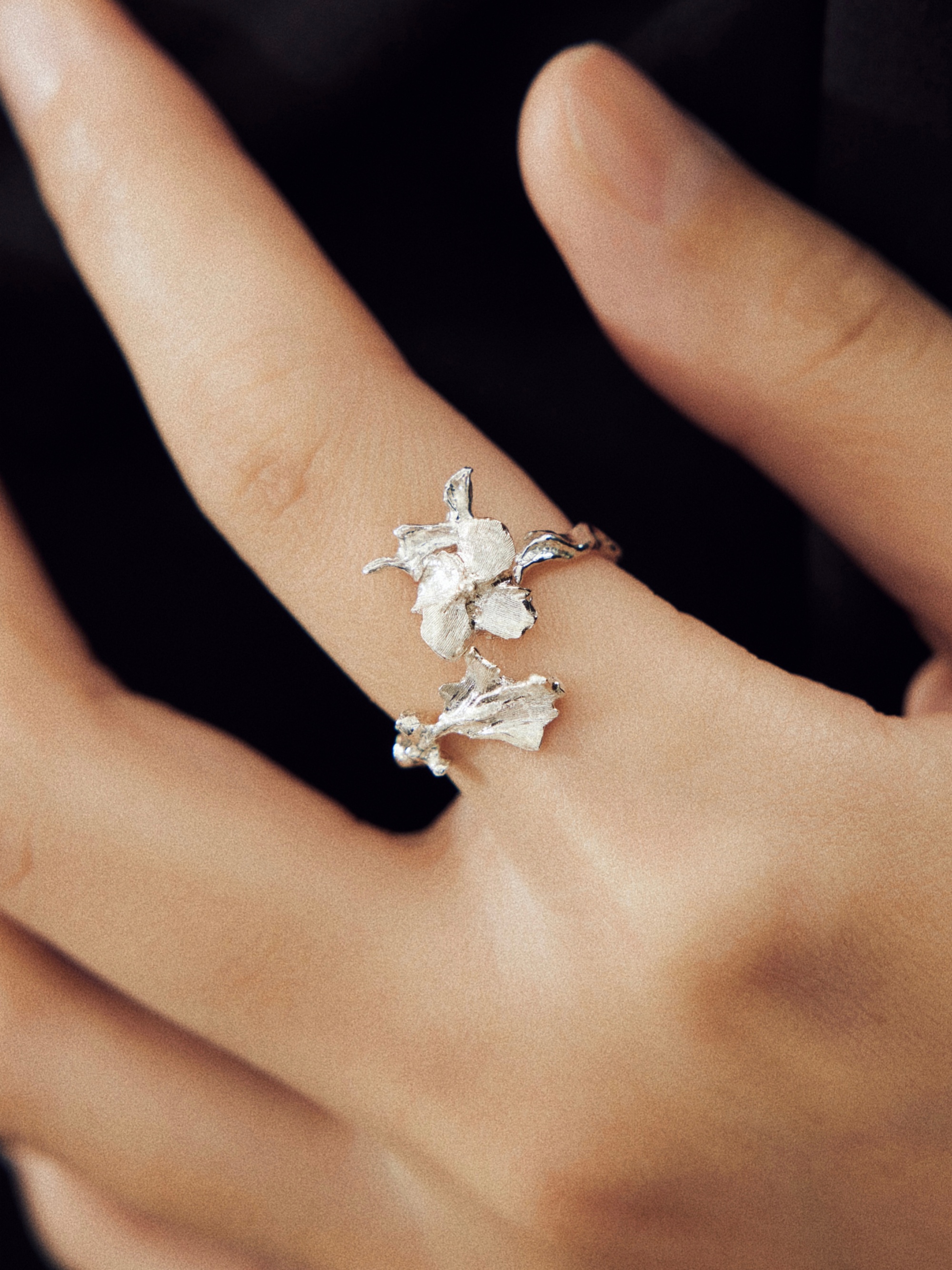Wildflower Righto Ring - Zijuan Jewelry
