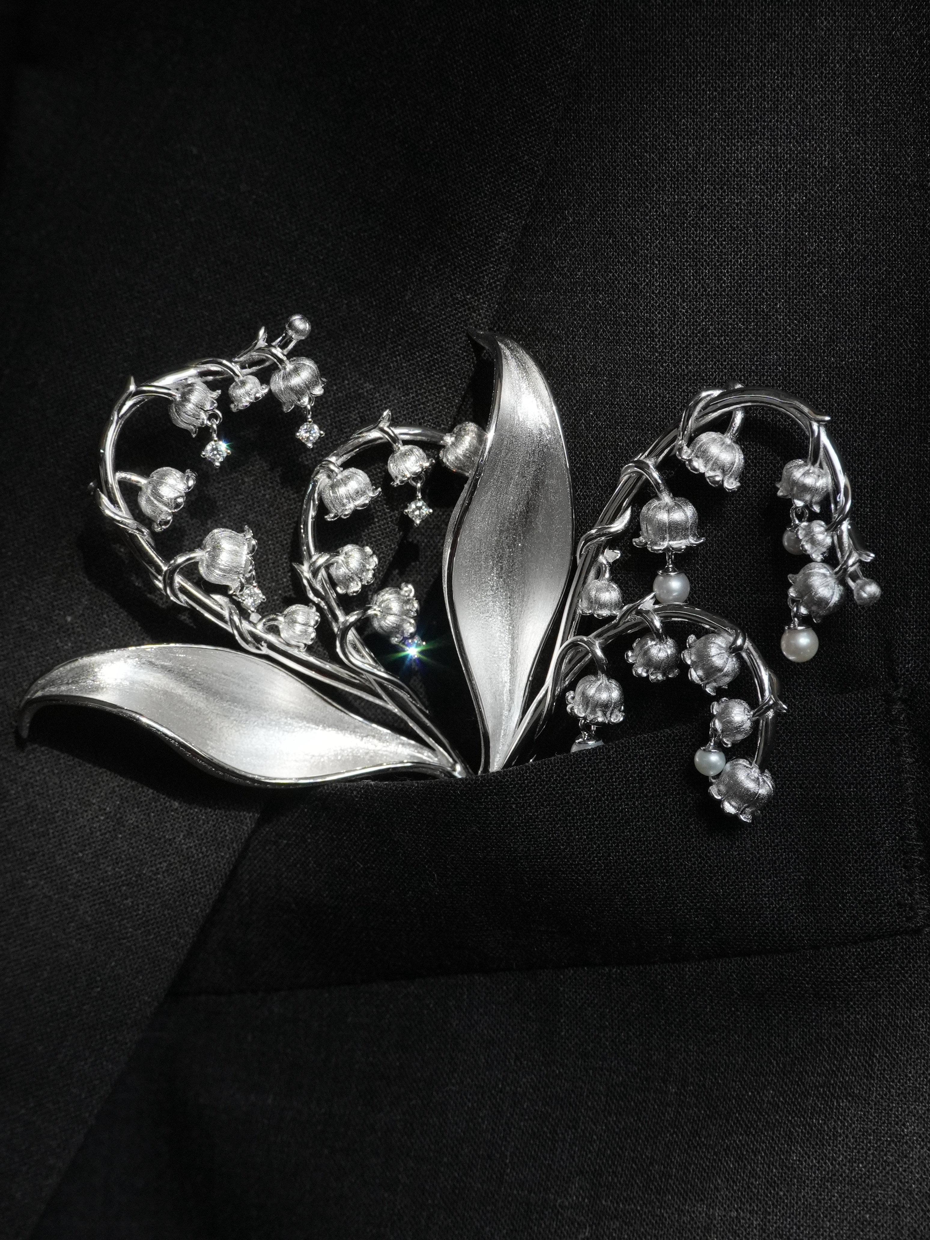  Two Dewbell Silk- Woven Vines Broochs 