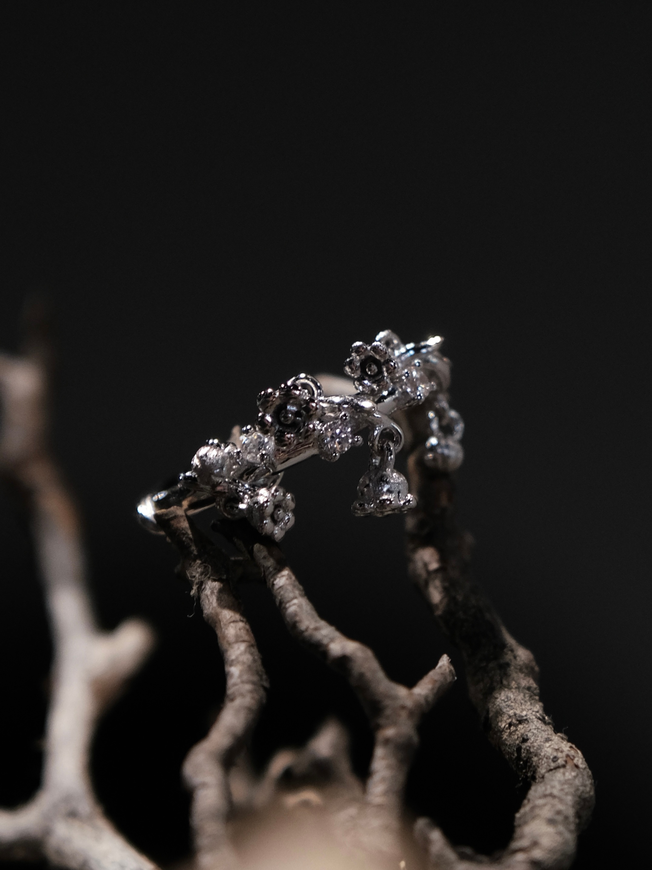 detail of Lily of The Valley Dewdrop Ring - Zijuan Jewelry