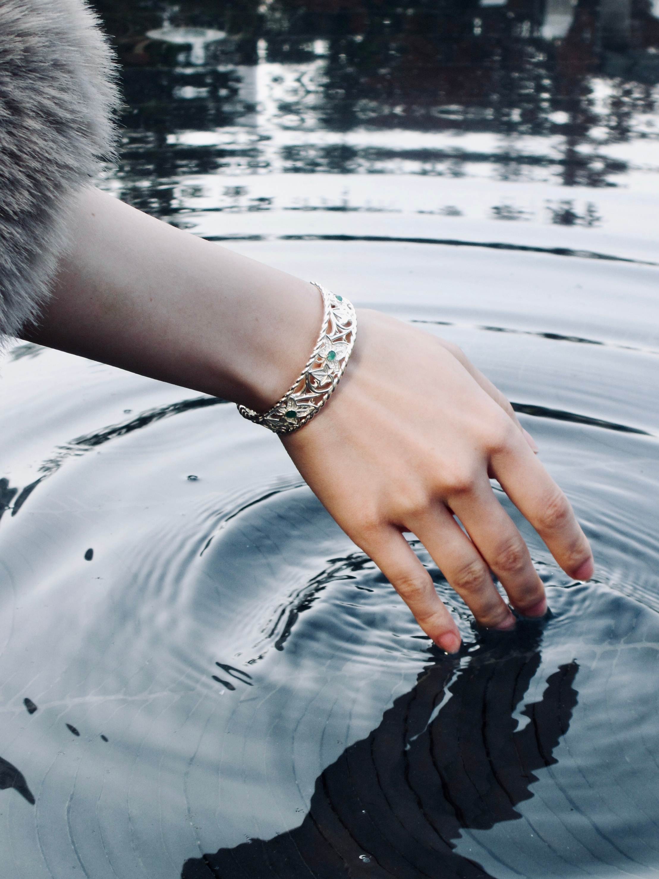 The Eternal Ivy Openwork Bracelet