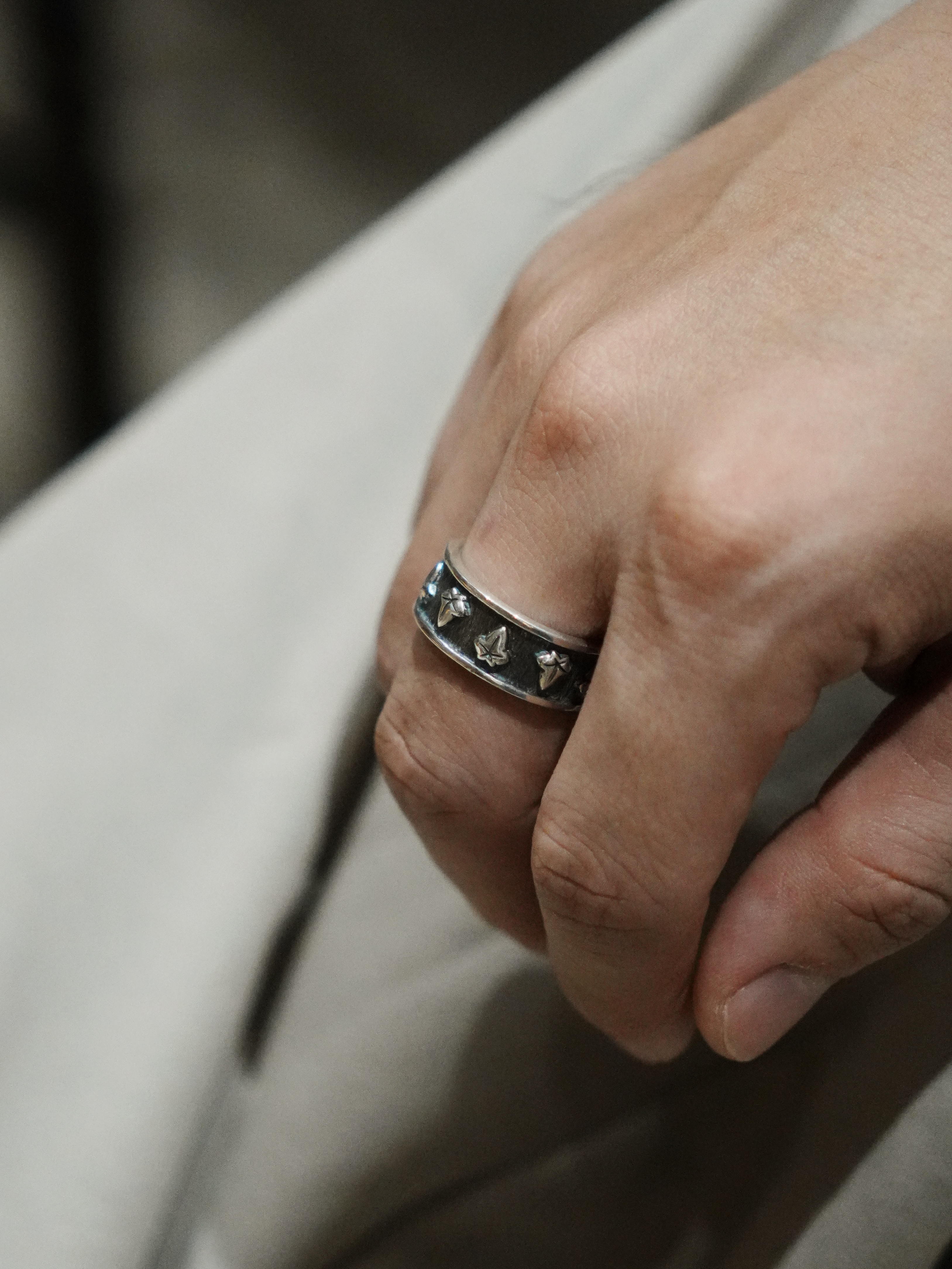 Close up image of The Eternal Ivy Relief Ring