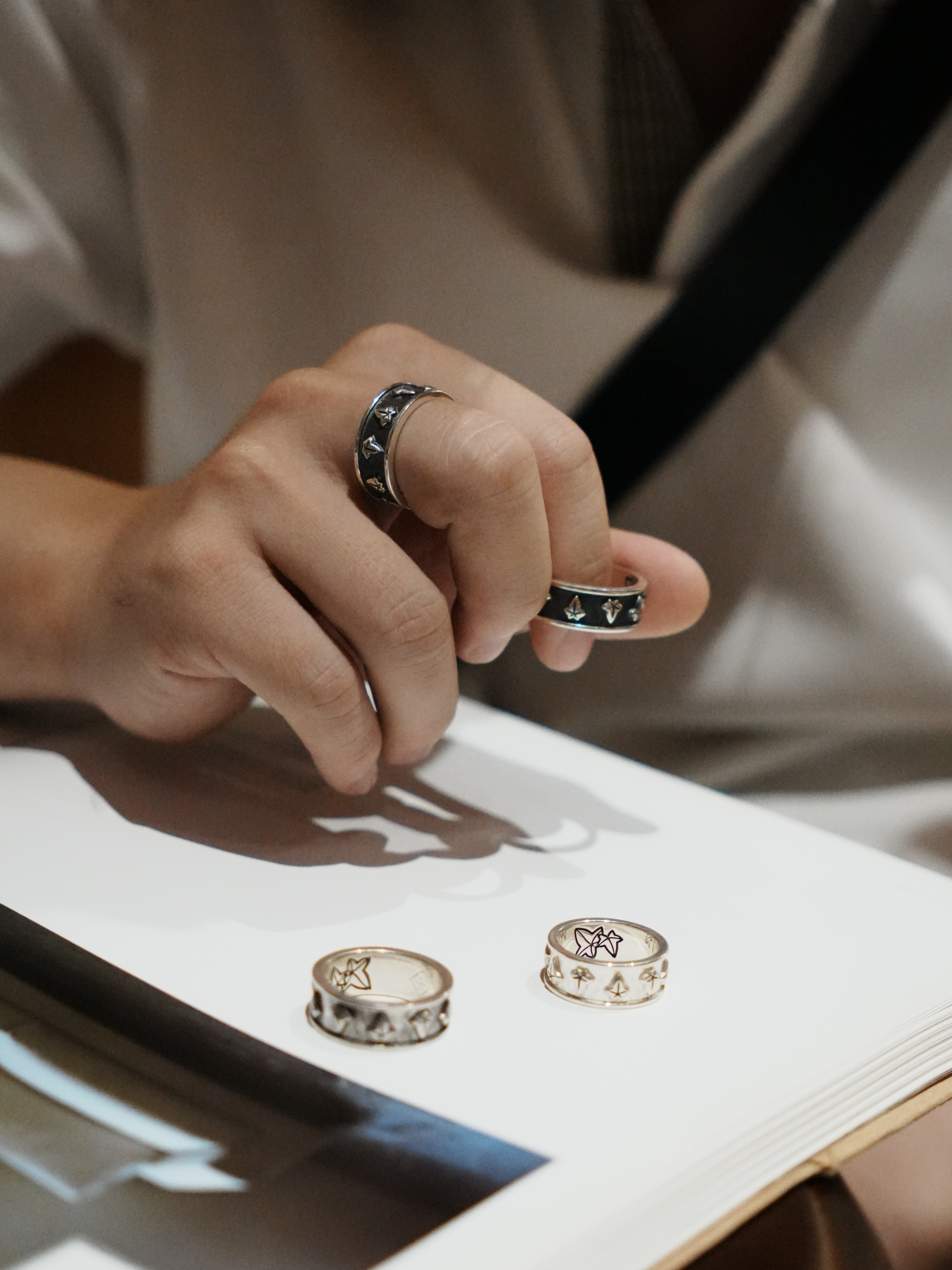 Black and Silver color ivy ring with other color options