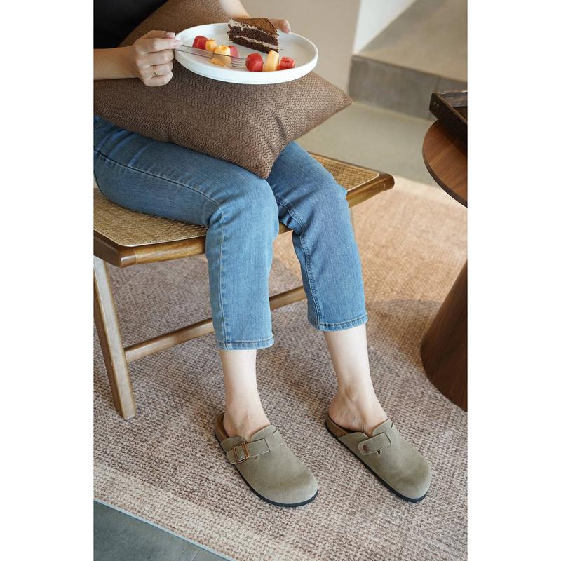 Women’s Leather Clogs – Comfort, Durable & Non-slip