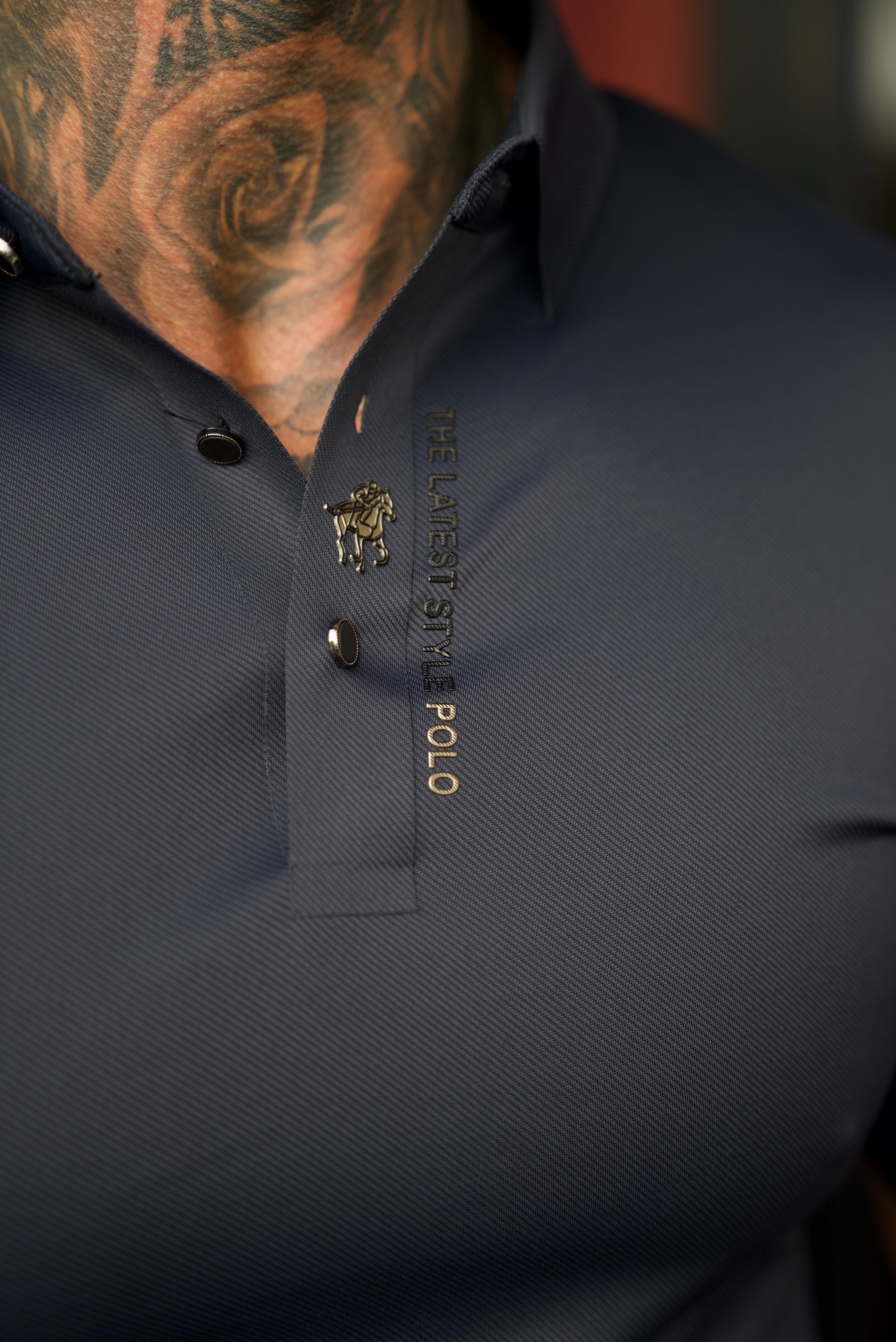 Veneto: Wrinkle-Free Muscle Fit Polo