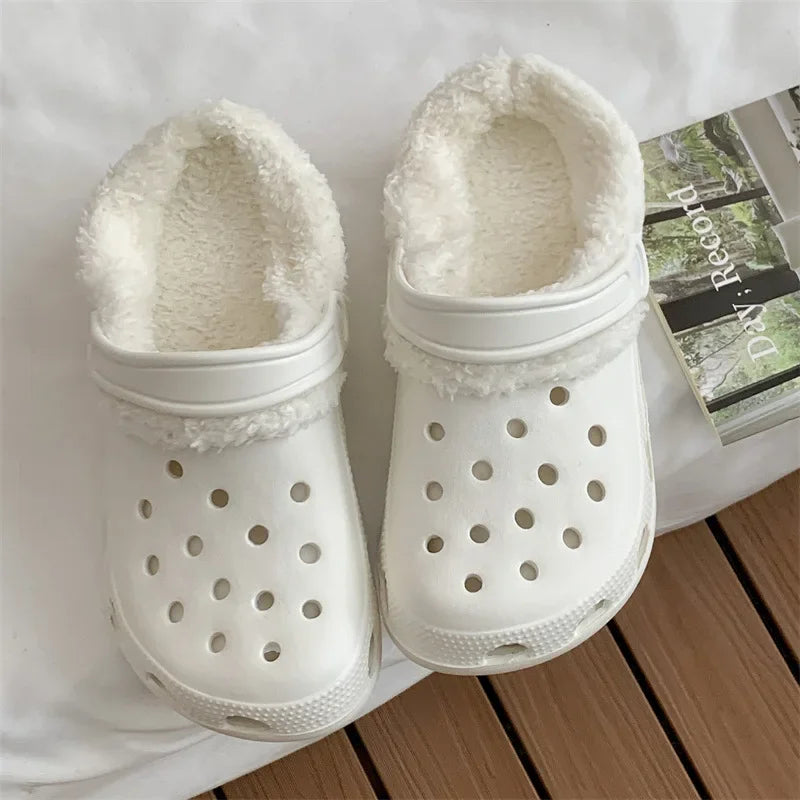 Winter Fur Insoles – Soft, thick, and cozy!