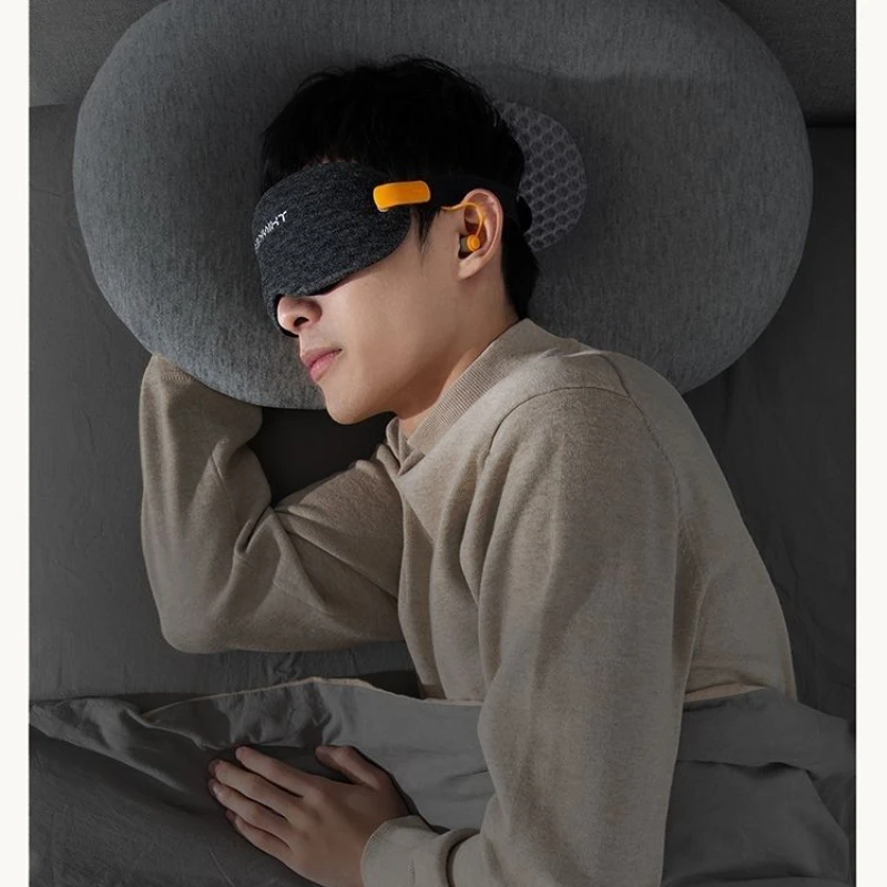 Sleep aid, light-blocking and noise-reducing eye mask with earplugs