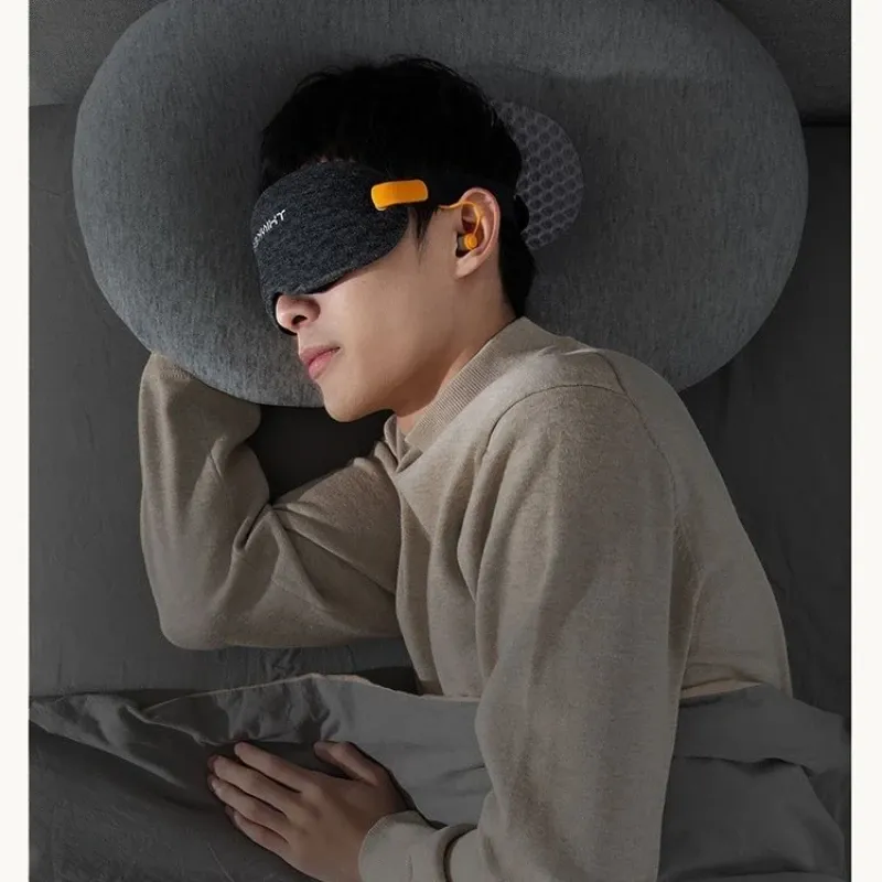 Sleep aid, light-blocking and noise-reducing eye mask with earplugs