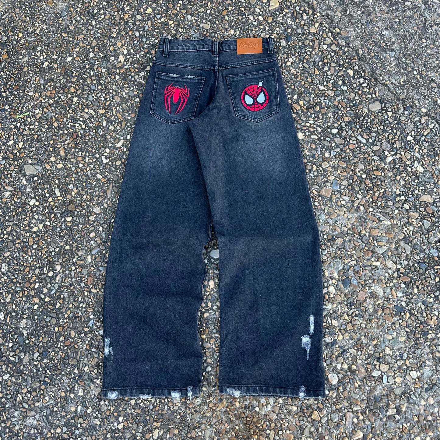 "SPIDEY SOCIETY" WASH BAGGY DENIM JEANS