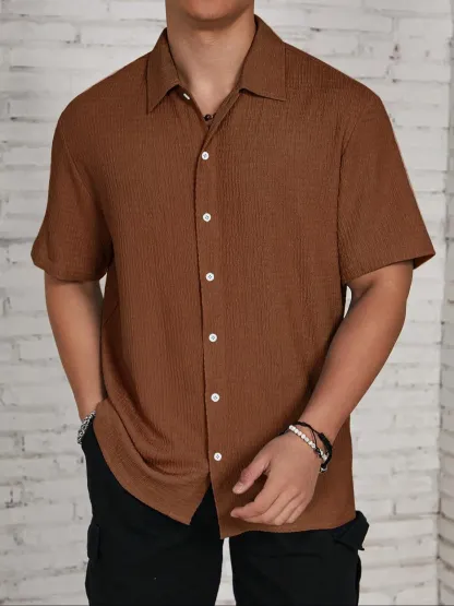 Men’s Textured Short Sleeve Shirt