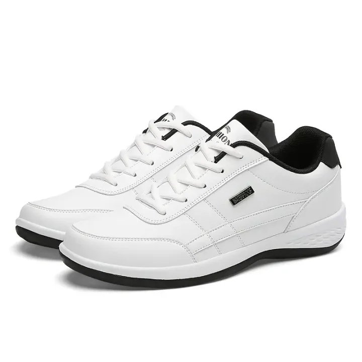 Men’s Extended Width Foot And Heel Comfortable Breathable Sneakers