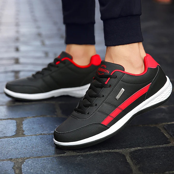 Men’s Extended Width Foot And Heel Comfortable Breathable Sneakers