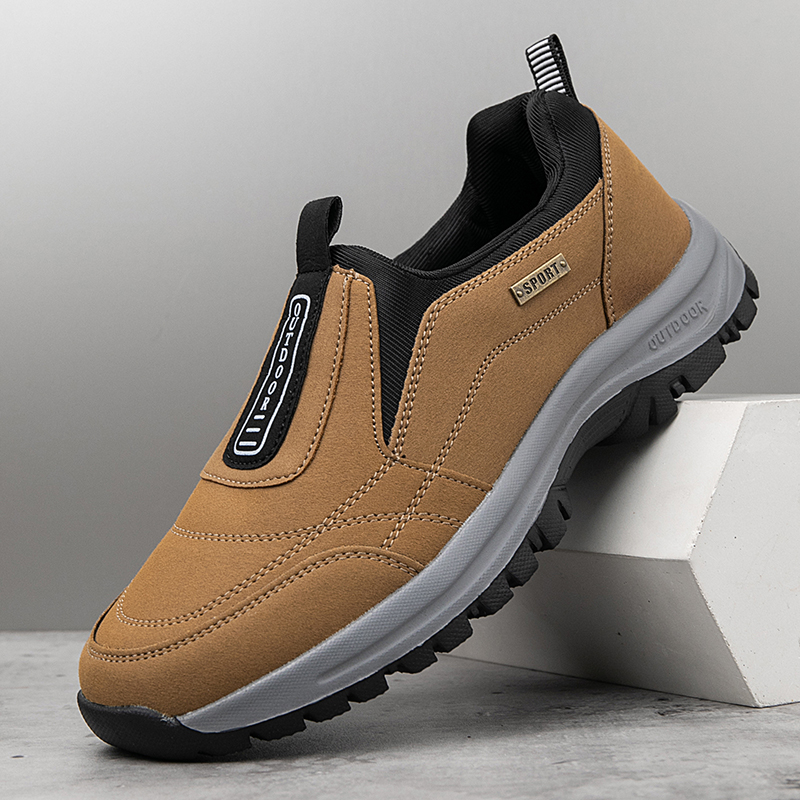 MEN'S EXTENDED WIDTH FOOT COMFORTABLE SNEAKERS WITH ARCH SUPPORT AND SHOCK ABSORPTION