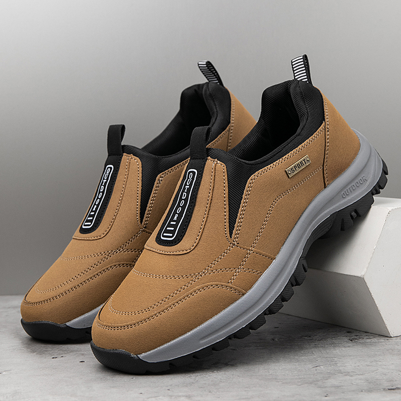 MEN'S EXTENDED WIDTH FOOT COMFORTABLE SNEAKERS WITH ARCH SUPPORT AND SHOCK ABSORPTION