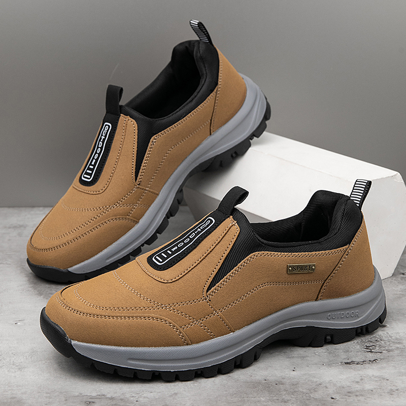 MEN'S EXTENDED WIDTH FOOT COMFORTABLE SNEAKERS WITH ARCH SUPPORT AND SHOCK ABSORPTION