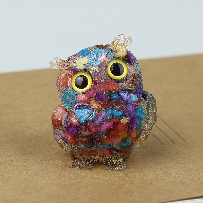 Natural Crystal Owl Ornaments Resin High-End Niche Desktop Small Ornaments Cute Home Decoration Gifts