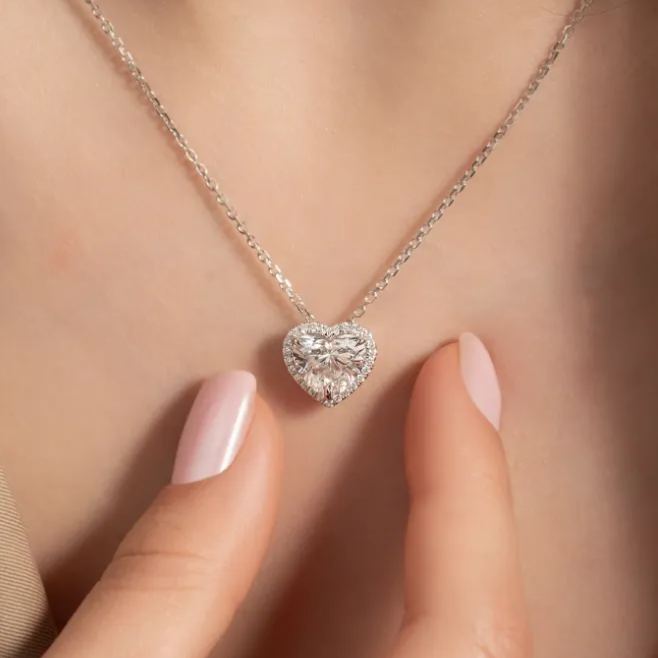 The Ariana Set With A 2.5 Carat Heart Lab Diamond
