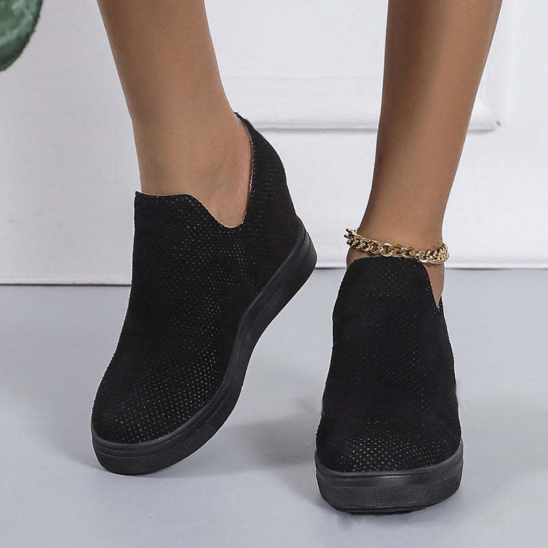 Women's Round Toe Wedge Inner Booster Eyelet Casual Shoes