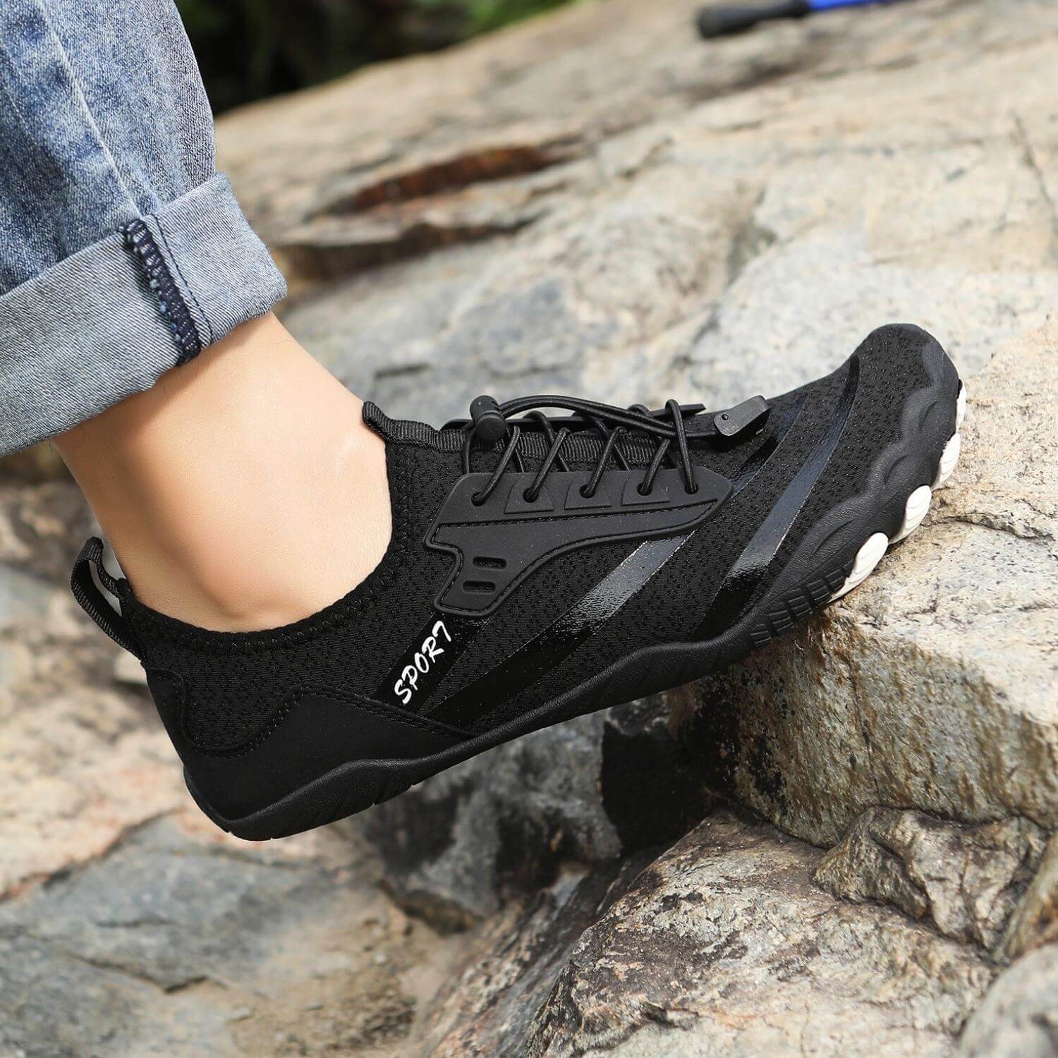 Outdoor River Tracking Shoes Non-slip Swimming Shoes Wading Hiking Water Shoes Five-finger Professional Barefoot Shoes (Unisex)