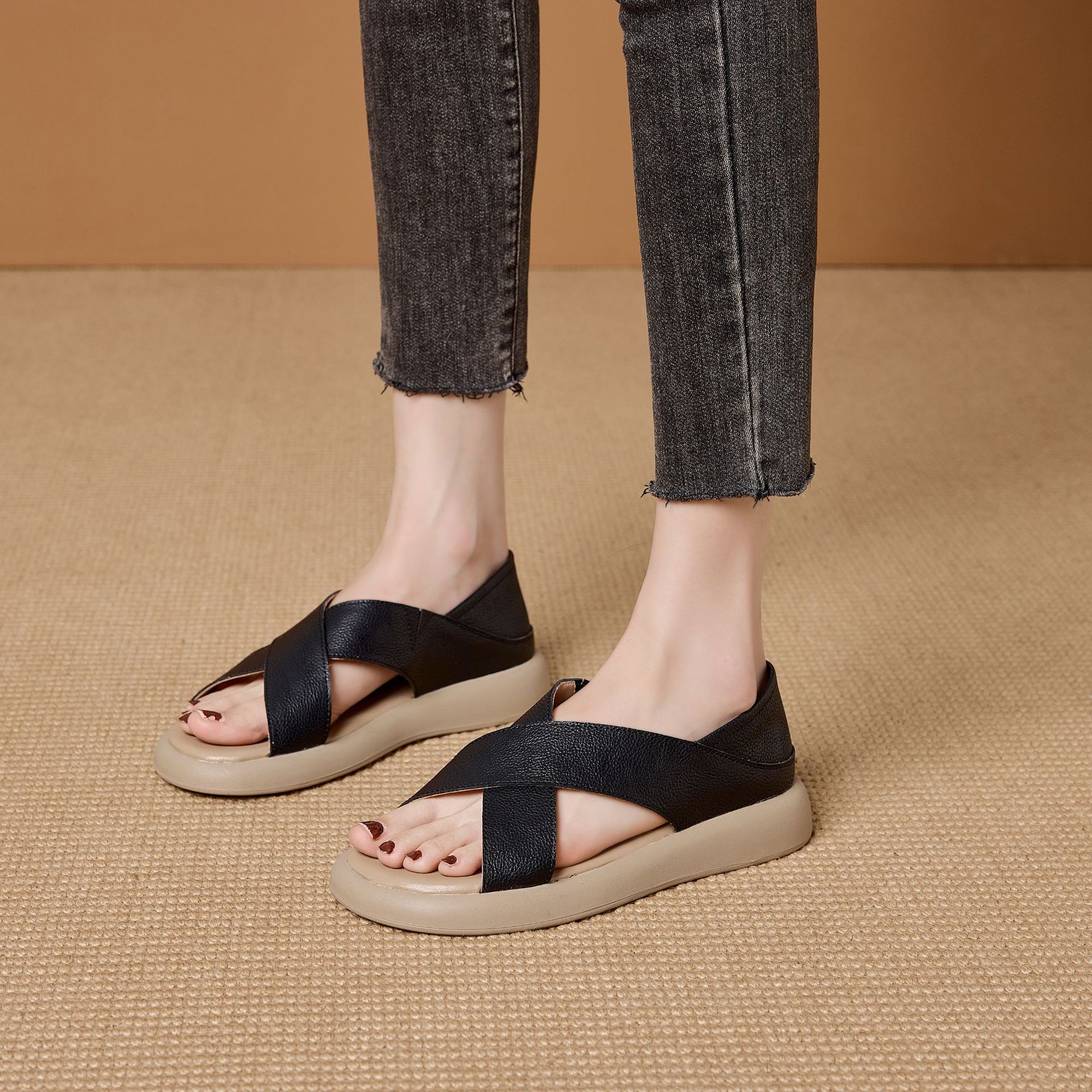 🔥Last Day Promotion 70% OFF🔥Women's Arch Support & Breathable and Light & Non-Slip Shoes - Proven Plantar Fasciitis, Foot and Heel Pain Relief