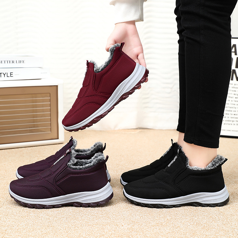 Men's Winter Ankle Snow Boots Slip on Fur Lined Outdoor Waterproof Casual Shoes