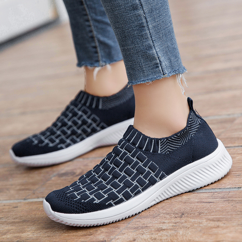 Women's casual mesh breathable sneakers