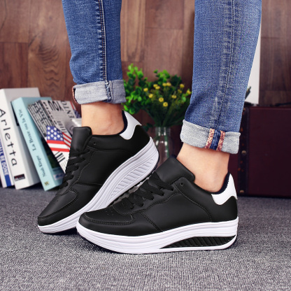Women's Comfortable Shiny Mirror Casual Shoes
