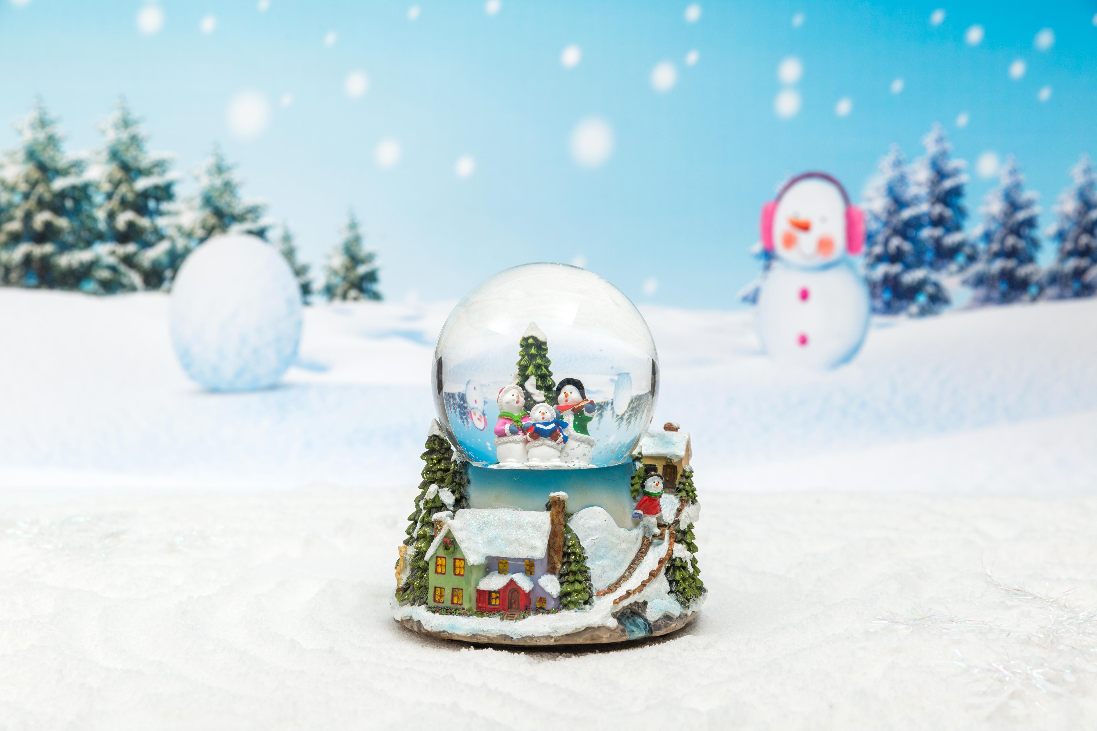 Christmas Snow Globe: 85/120mm Snowman Base Waterball