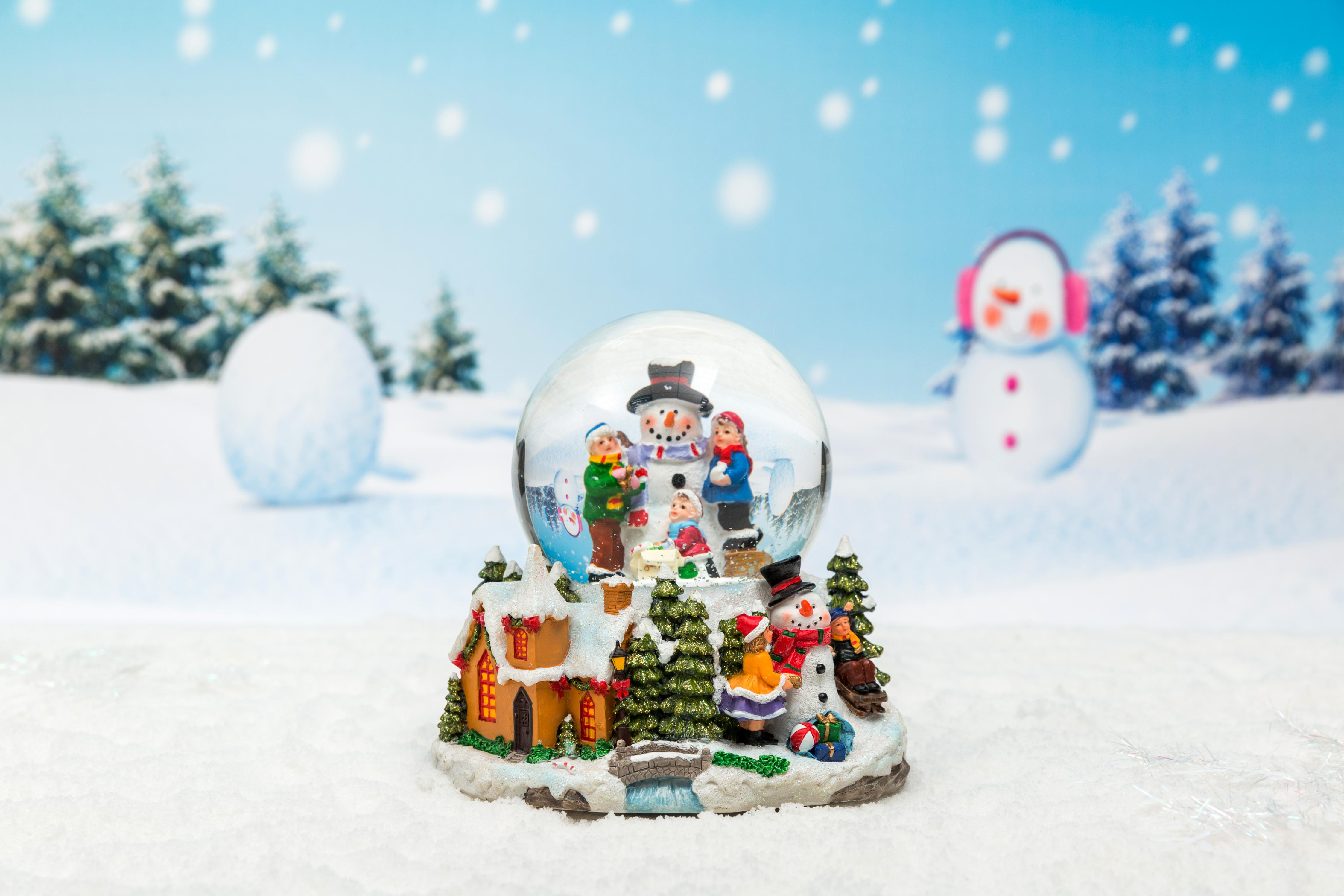 Christmas Snow Globe: 85/120mm Snowman&Kids Base Waterball