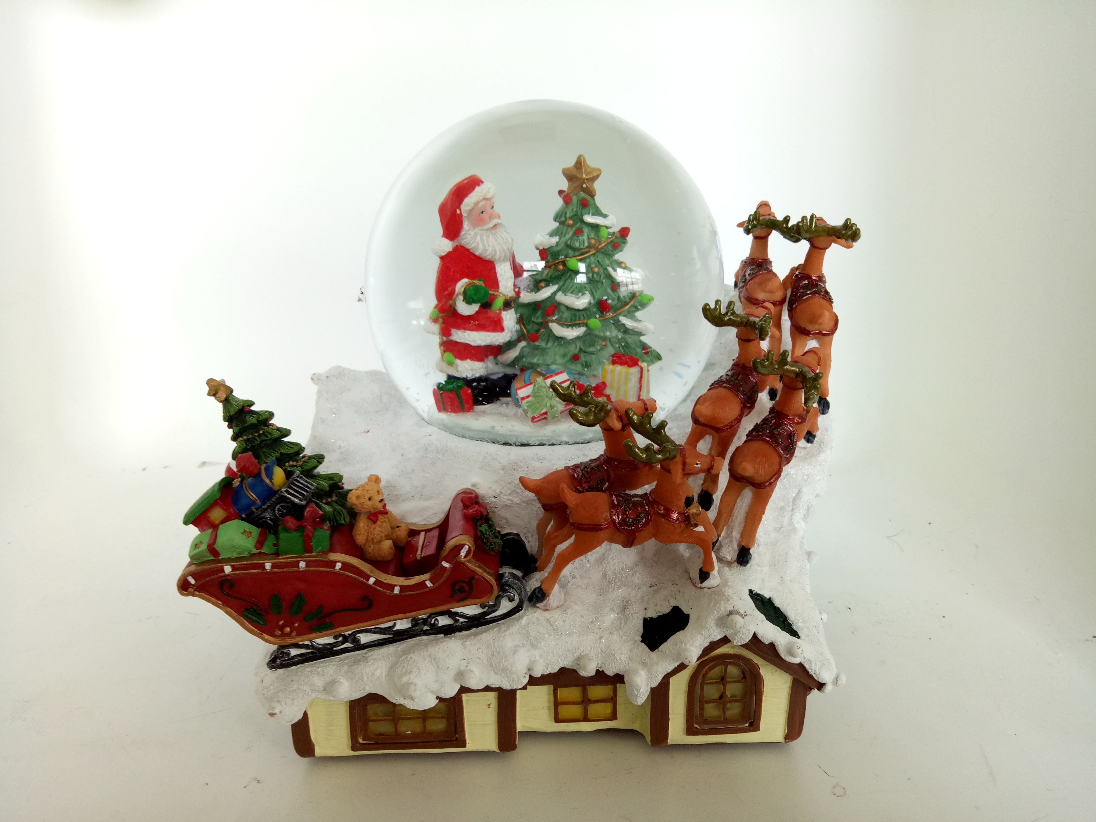 Christmas Snow Globe: 135mm Flying Elks Pulling Santa Claus Base Waterball