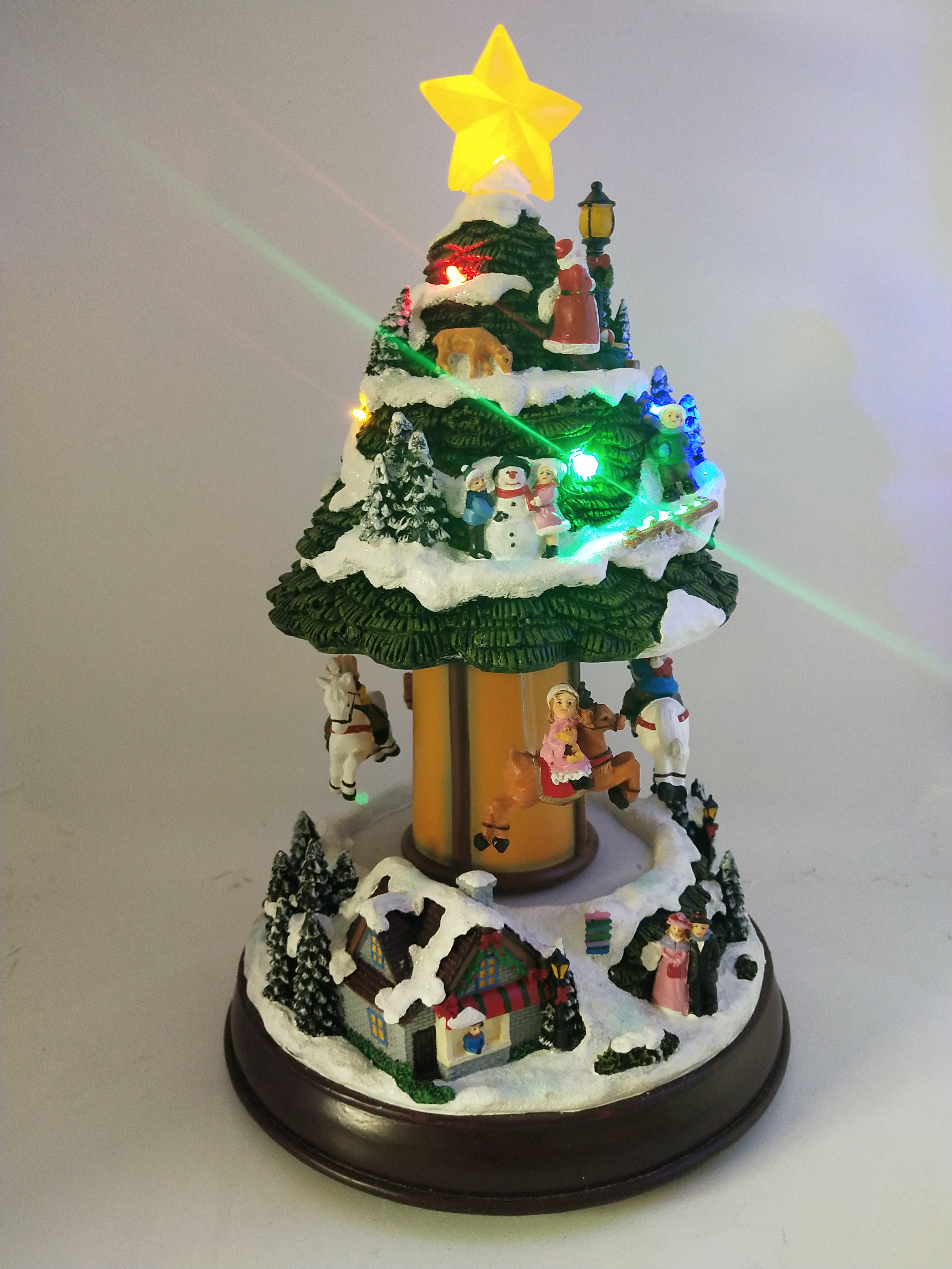 Christmas Decorations: Christmas Tree Main Shape Decoration