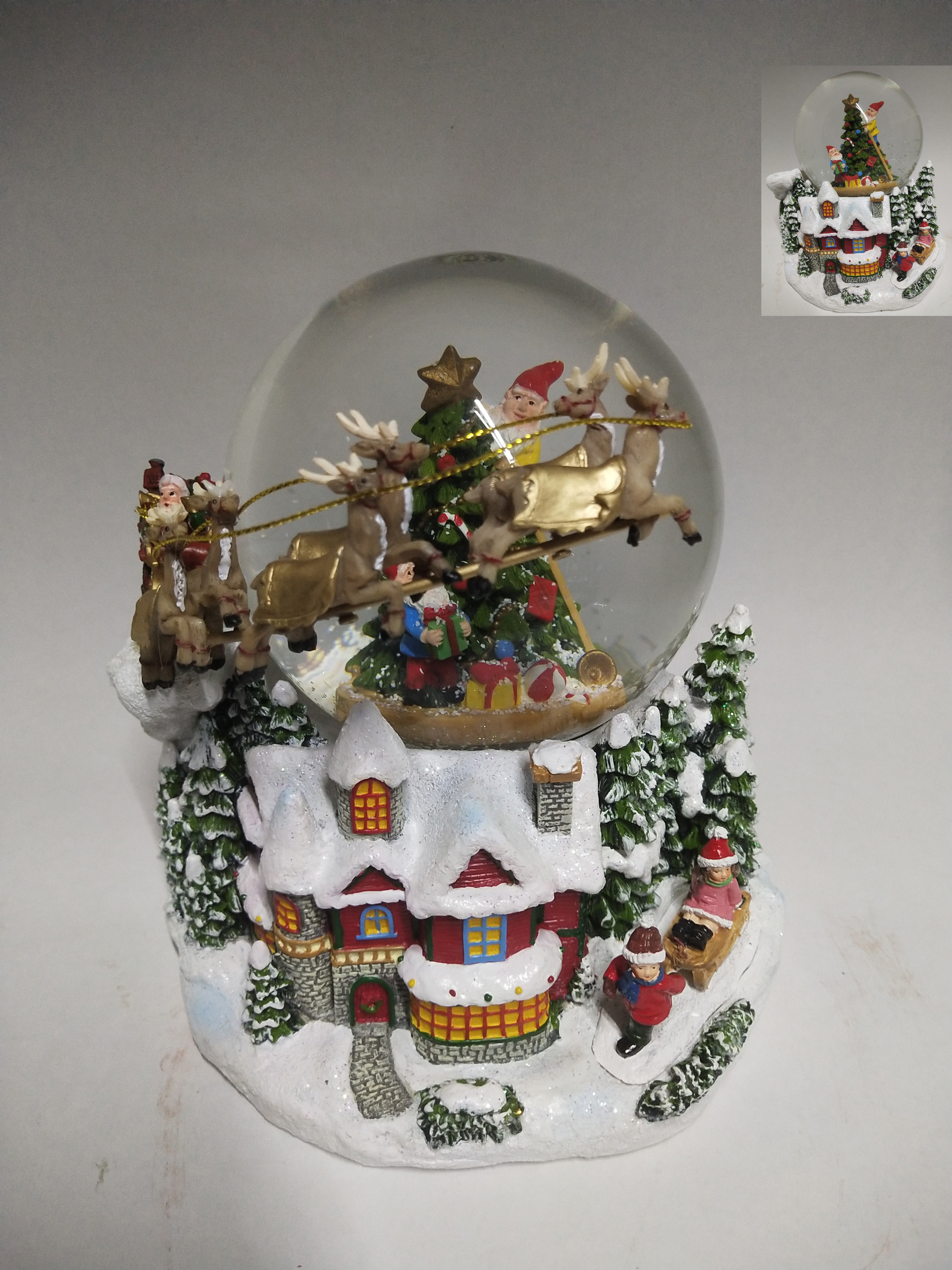 Christmas Snow Globe: 120mm Flying Deers Pulling Santa Claus&House Scene Waterball