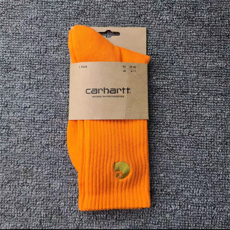 Unisex gold label embroidered simple style sports socks