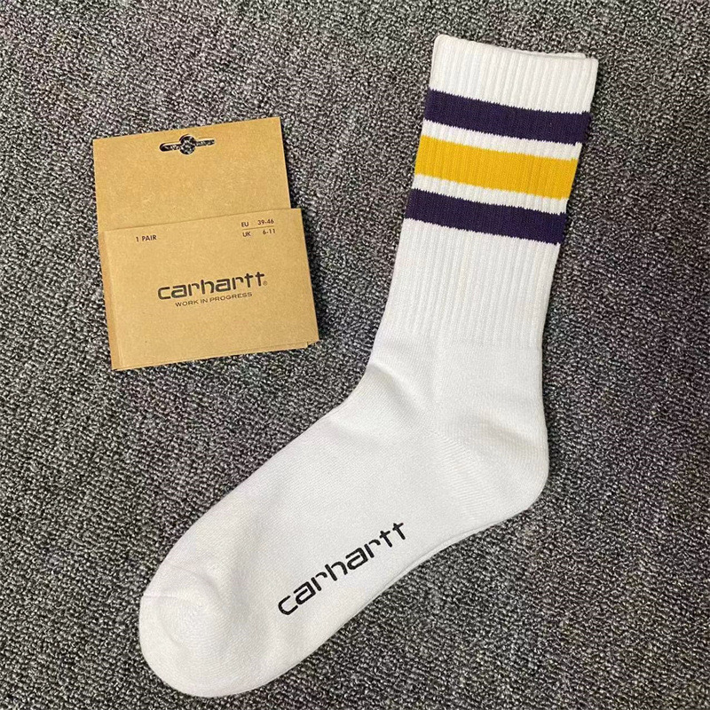 Unisex gold label embroidered simple style sports socks