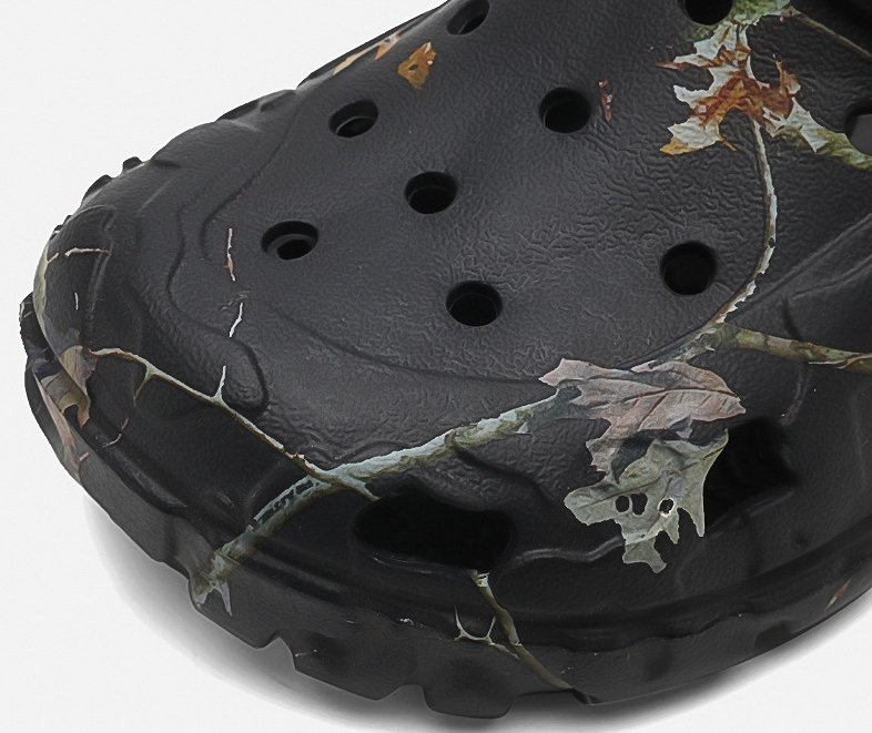 New summer breathable soft-soled sandals