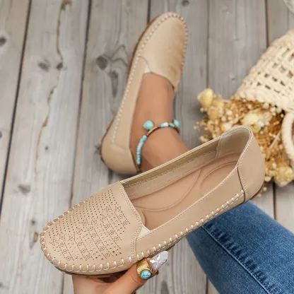 Women's Retro Perforated Flat Shoes