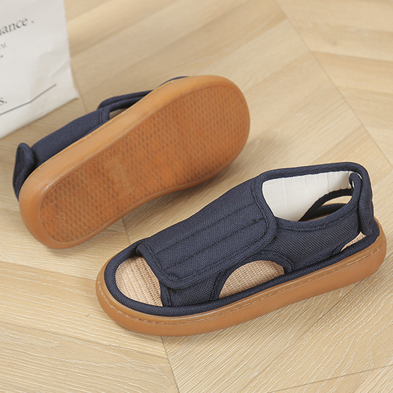 Foot comfort – Adjustable anti-slip Velcro sandals
