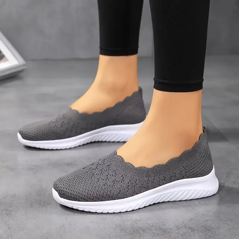 Comfy Solid Color Women's Knit Flat Anti-skid Slip On Casual Walking Shoes