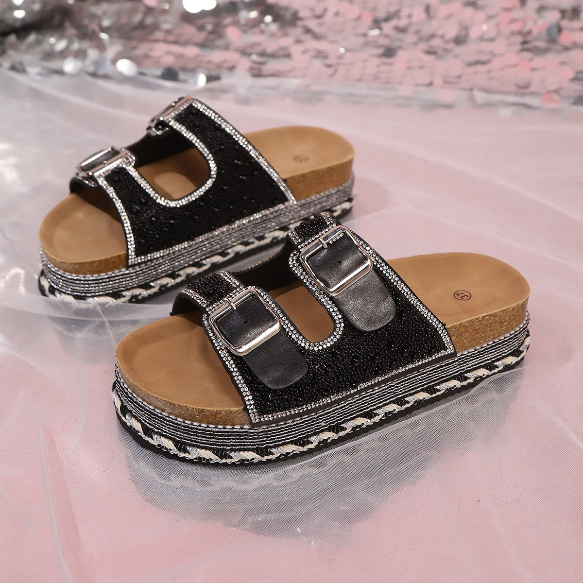 🔥Last Day 70% OFF - Women's Versatile Rhinestone Platform Slippers