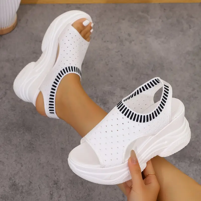 🔥Last Day 70% OFF - Women's Fashionable Thick-soled Sporty Sandals