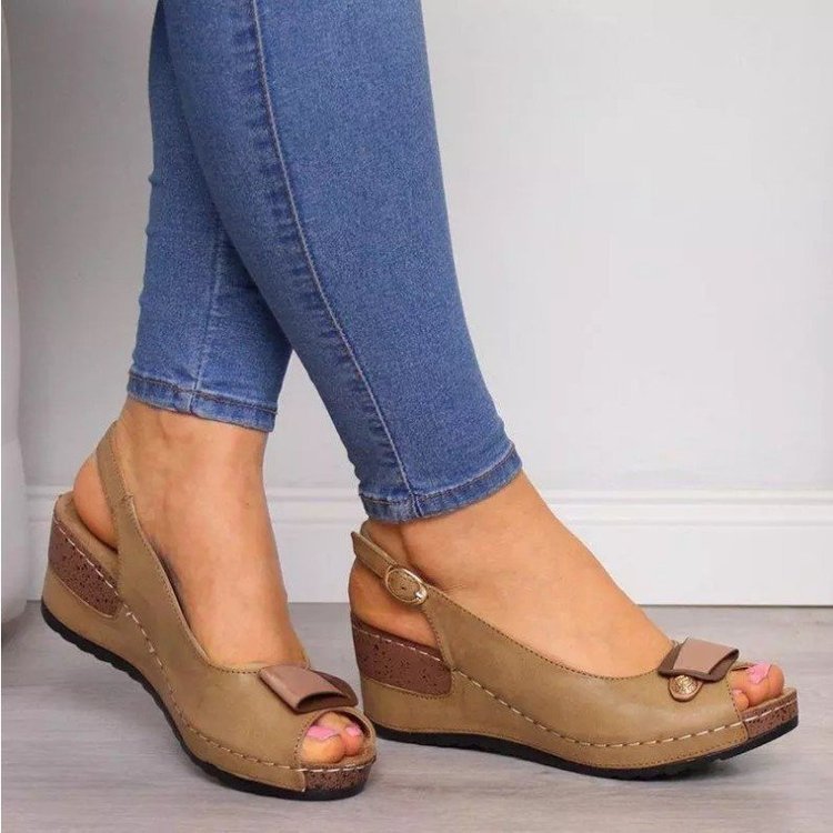 🔥Last Day Promotion 50% OFF - New Women's Comfortable Soft Sole High Heel Leather Sandals