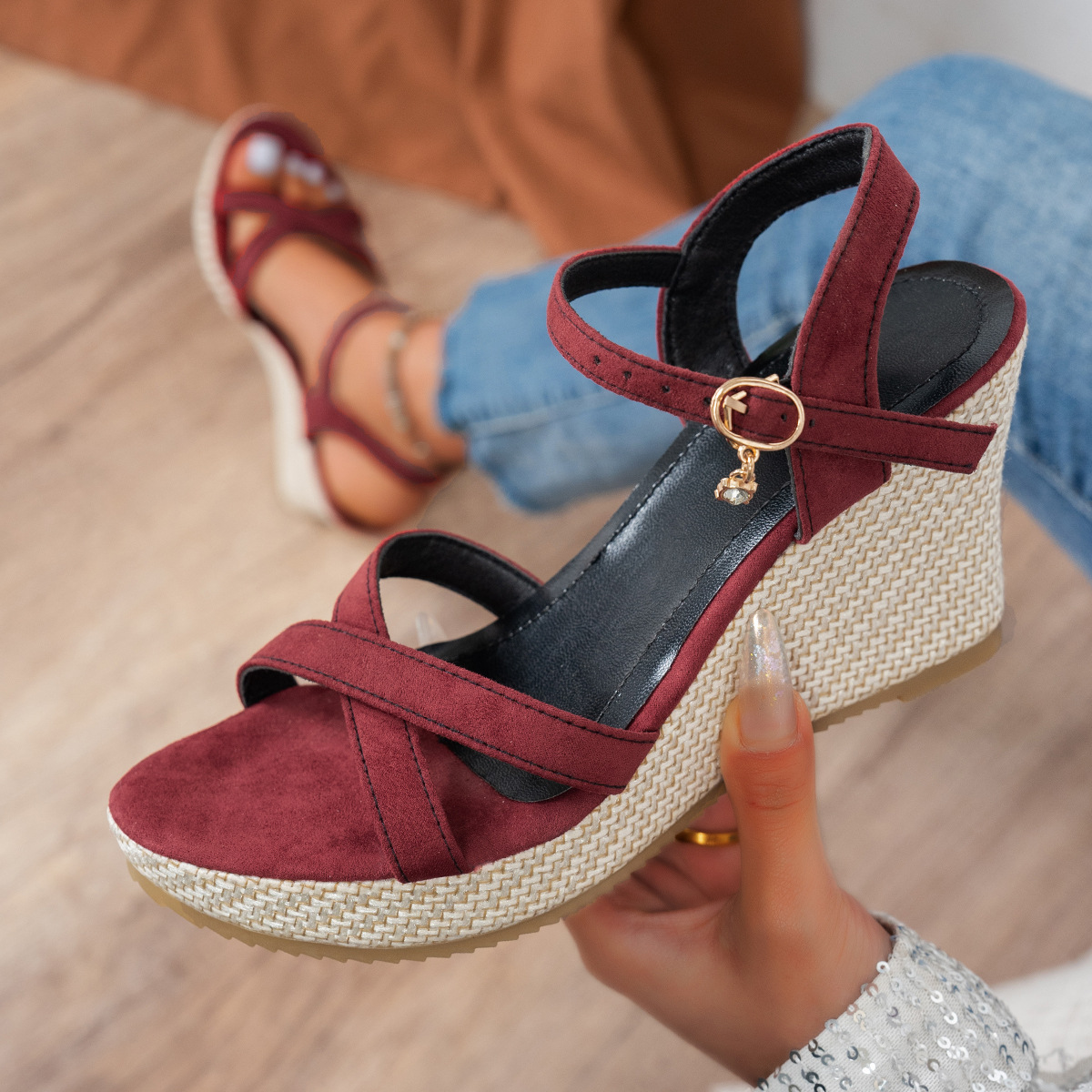 🔥Last Day 60% OFF - New summer comfortable wedge sandals with a single buckle