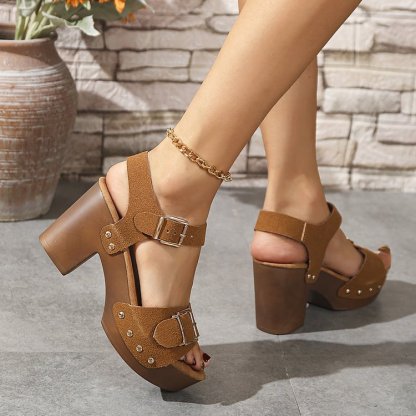 Comfortable Flat Hige Heel Sandals