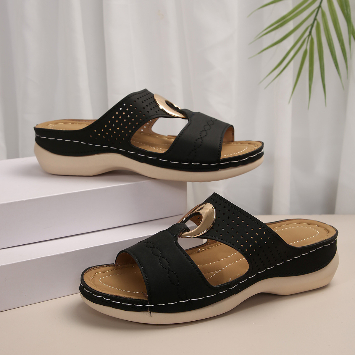 🔥Last Day 60% OFF - Orthopedic Metal Ring Wedge Sandals ( Buy 2 Free Shipping )