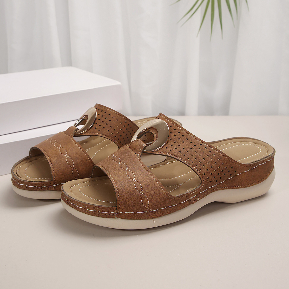 🔥Last Day 60% OFF - Orthopedic Metal Ring Wedge Sandals ( Buy 2 Free Shipping )