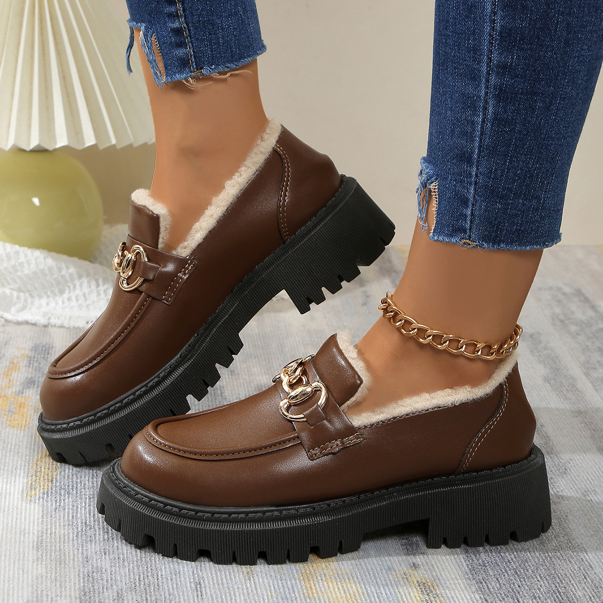 🔥Last Day Promotion 50% OFF - Women's Wool Lining Thick Sole Leather Loafers