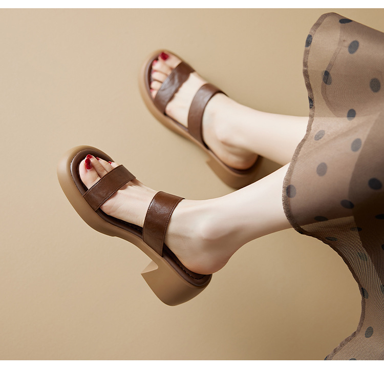 🔥Last Day 70% OFF - Women's Versatile Non-slip Soft Casual Slippers