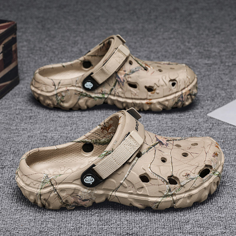 New summer breathable soft-soled sandals