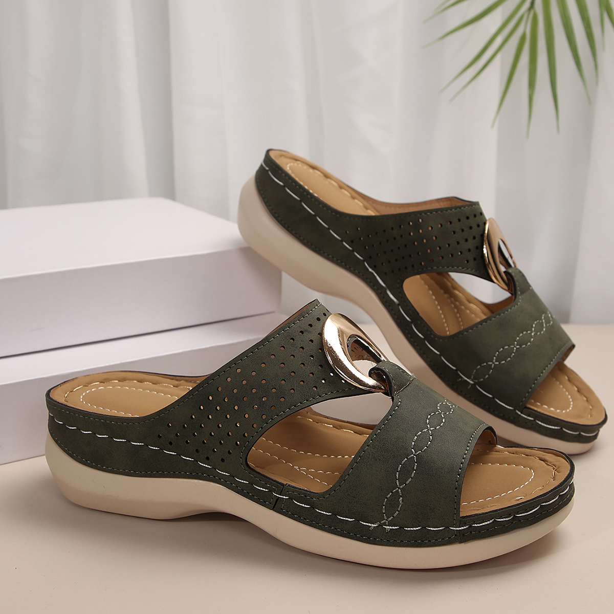 🔥Last Day 60% OFF - Orthopedic Metal Ring Wedge Sandals ( Buy 2 Free Shipping )