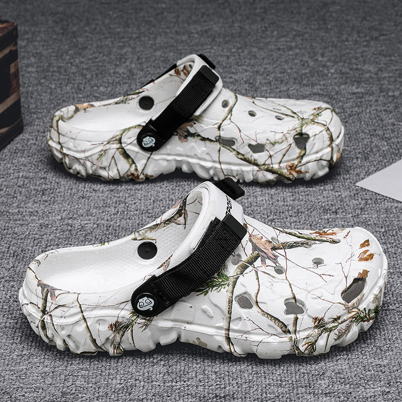 New summer breathable soft-soled sandals