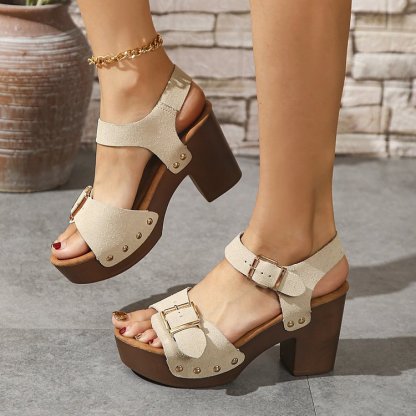 Comfortable Flat Hige Heel Sandals